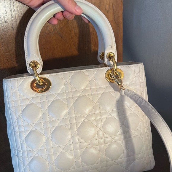 Lady Dior bag - Picture 2 of 13